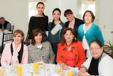 Maryfer García, Abril, Giseña Chimal, Rayo Martínez, Dra. Margarita Aranda, Irma Laea e Isabel González.