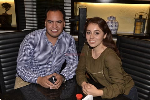 Arantza Lara y Memo Villanueva.