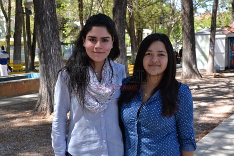 Brenda Gurrola y Helena García.