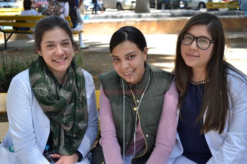 Evelyn, Lizeth y Wendoly.