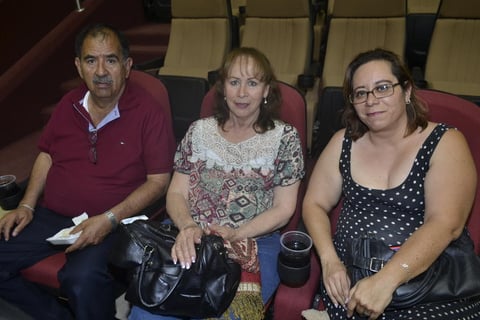 José Luis de la Rosa y familia.