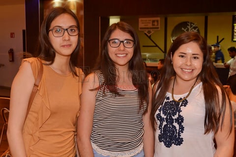 Gbariela, Diana y Vanessa.