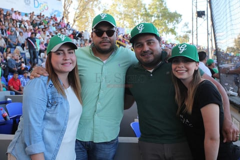 Analí, Víctor, Cruz y Nora.