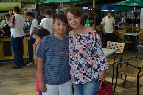 Didier Alvarado y Iliana Ibarra.