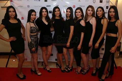 Participantes del concurso TOP ADM en Durango.