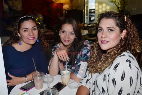 Alicia, Minerva y Marisol.