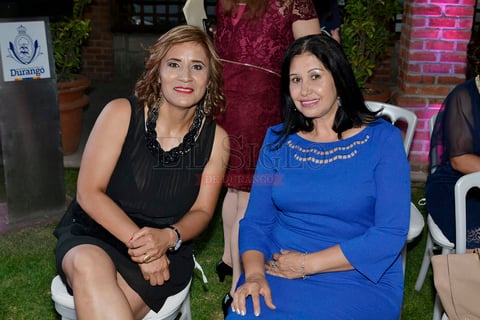 Leonor Rivas y  Deyanira Rodríoguez.