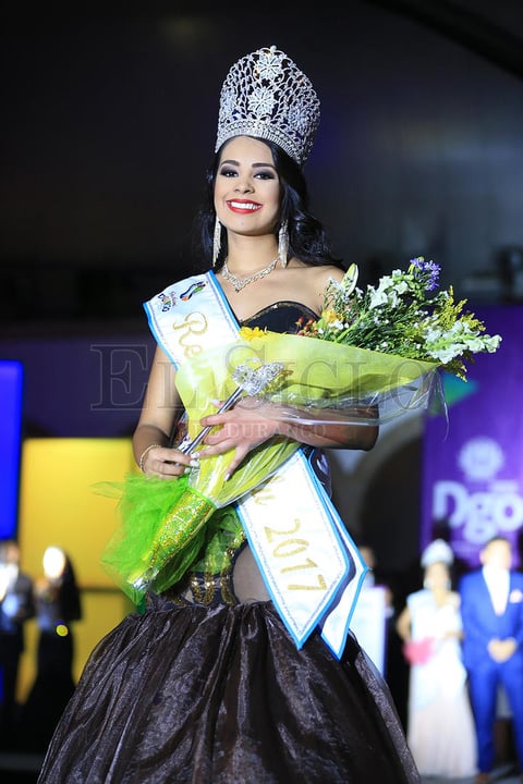 Fernanda Álvarez Torres, originaria de la capital, es la nueva reina quien habrá de poner en alto el nombre de Durango.