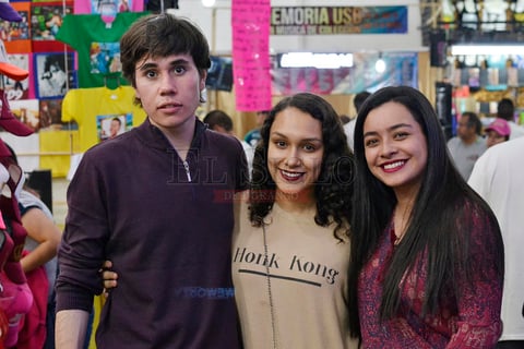Víctor, Marifer y Mariana.