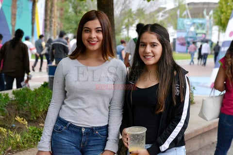 Natalia y Verónica.