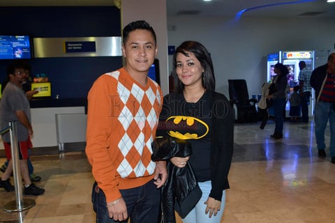 Santiago y María.