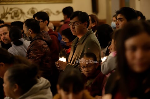 Cientos de duranguenses se congregaron en el Santuario de Nuestra Señora de Guadalupe para las tradicionales mañanitas a la Virgen de Guadalupe