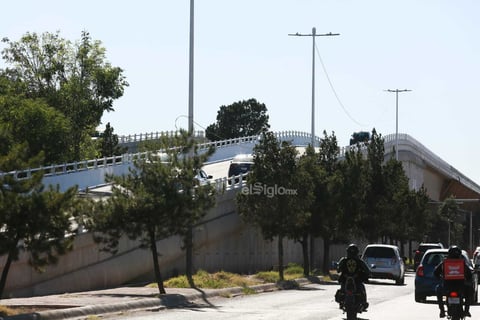 Finalmente, este lunes autoridades de Durango abrieron en su totalidad el puente vehicular Francisco Villa.