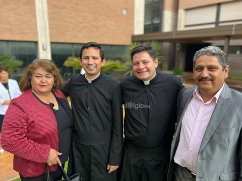 Ordenan a sacerdotes duranguenses en Roma