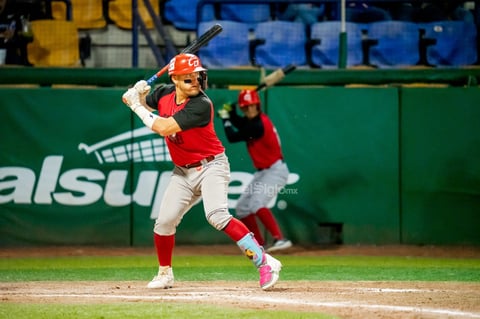 El mánager Ronny Paulino sólo utilizó tres lanzadores para enfrentar el primero de
dos duelos en Chihuahua.