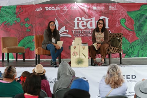 La escritora visitó Durango este fin de semana para presentar este libro como parte de las primeras actividades de la Feria Duranguense del Libro 2025.