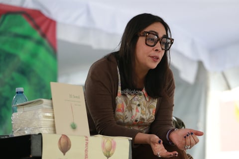 La escritora visitó Durango este fin de semana para presentar este libro como parte de las primeras actividades de la Feria Duranguense del Libro 2025.