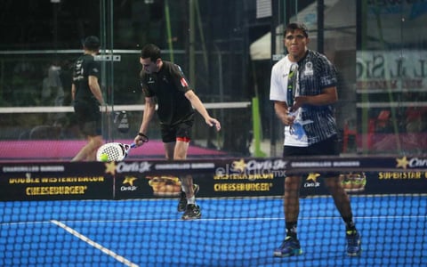 El Torneo de Pádel de El Siglo by Playdoit, confirma por qué es uno de los eventos deportivos más esperados en la ciudad de Durango; la intensidad y el nivel mostrado hasta el momento, augura una jornada de finales cargada de talento y estrategia, con el respaldo de una afición que ha respondido con entusiasmo.