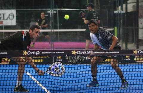 El Torneo de Pádel de El Siglo by Playdoit, confirma por qué es uno de los eventos deportivos más esperados en la ciudad de Durango; la intensidad y el nivel mostrado hasta el momento, augura una jornada de finales cargada de talento y estrategia, con el respaldo de una afición que ha respondido con entusiasmo.