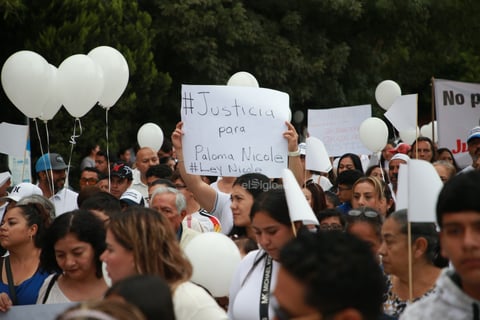 Cientos de duranguenses marcharon en Durango al grito de una sola voz… #JusticiaParaNicole