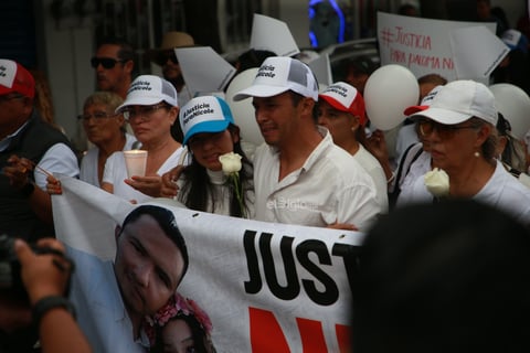 Cientos de duranguenses marcharon en Durango al grito de una sola voz… #JusticiaParaNicole