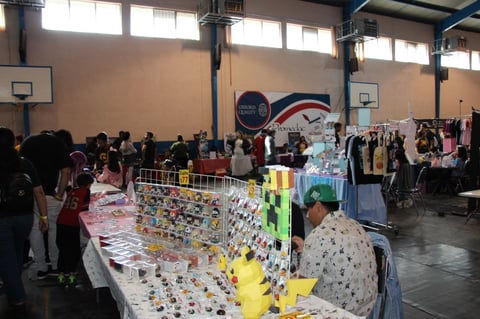 Como ya es costumbre en la capital los verdaderos fanáticos participaron en el tradicional concurso de “Cosplay” caracterizados de sus personajes favoritos de series animadas japonesas.