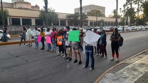 Se suman colectivos feministas para pedir un proceso transparente y justicia por Anabel