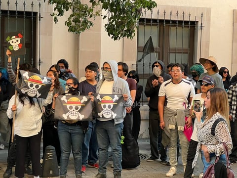 Generación Z de Durango se reunió para dar paso a la marcha que exige mayor seguridad en el país y otras necesidades, además de mostrar su indignación contra partidos políticos.