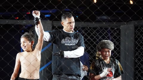 El Panthera Fight Club Vol. II arrancó con emociones intensas en Durango, ofreciendo desde el inicio una atmósfera vibrante, con peleadores y público entregados a una noche que prometía espectáculo, adrenalina y momentos memorables dentro de la jaula.