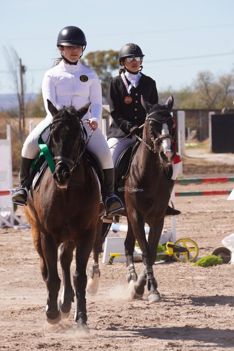 El binomio de María Paredes y Canela dominó la jornada al conquistar la prueba de 65 centímetros en ambas fechas.