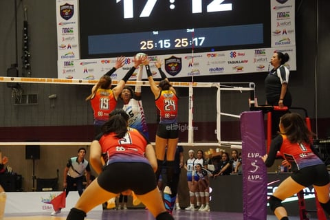 Con 12 puntos, Fernanda Bañuelos se alzó como la MVP del triunfo duranguense, que ya suma 16 sets ganados consecutivamente.