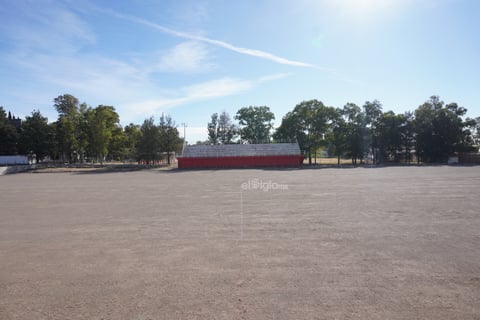 Lentos, avances en la obra de la Prepa Diurna