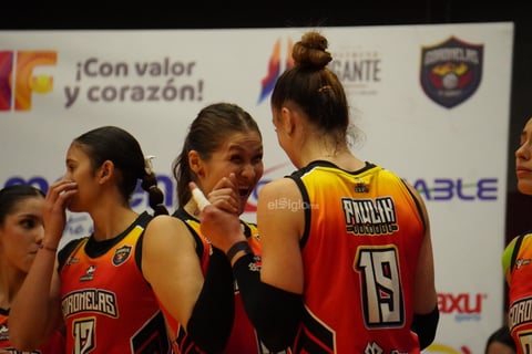 Las coterráneas sostuvieron el ritmo en los momentos decisivos y resolvieron el duelo con control en el set definitivo.