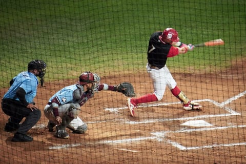 Los dirigidos por Óscar Robles vivieron su primer juego en casa con un regreso brillante en el ‘Volcán de Villa’.