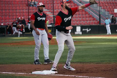La novena de Caliente de Durango recibió a Algodoneros de Unión Laguna en su último compromiso de pretemporada, un duelo que al momento se juega con ventaja lagunera de 11-2 en la sexta baja, en un escenario que refleja el ritmo del encuentro y los ajustes finales rumbo al inicio de la LMB.