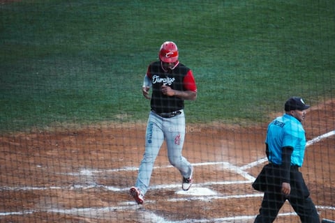 La novena de Caliente de Durango recibió a Algodoneros de Unión Laguna en su último compromiso de pretemporada, un duelo que al momento se juega con ventaja lagunera de 11-2 en la sexta baja, en un escenario que refleja el ritmo del encuentro y los ajustes finales rumbo al inicio de la LMB.