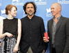 El director mejicano Alejandro Gonzalez Inarritu (der) y su mujer Mar&iacute;a Eladia Hagerman.