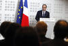 El presidente anunció que el ministro francés del Interior, Bernard Cazeneuve, ya viajaba a la zona y que el gobierno galo abrió una célula de crisis.