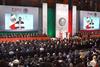 Al mensaje en el Palacio Nacional acudieron los gobernadores de todos los estados del país, los integrantes de Gabinete Presidencial, así como personajes de la política, la cultura y el deporte de México.