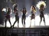 Fifth Harmony derrochó sensualidad al interpretar su nuevo tema Work.