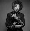 Jimi Hendrix murió a los 27 años debido a una intoxicación con su propio vómito durante una sobredosis.