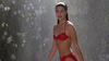 Phoebe Cates marcó la década de los 80, con su bikini rojo en el filme Aquel excitante curso.