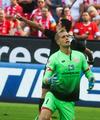 "Chicharito" dio la victoria al Leverkusen gracias a su brillante actuación.