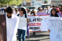 La tarde de este sábado, familiares y amigos de Alma Isabel Ontiveros Romero marcharon en la ciudad de Durango para exigir justicia por el feminicidio.