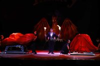Más de 100 personas son las que conforman el Circo Tihany, un espectáculo que después de 17 años vuelve a Durango para deslumbrar con un show de baile, ilusionismo, elementos escénicos y tecnológicos.