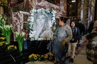 El Palacio de Bellas Artes se vistió de gala para rendir homenaje a Silvia Pinal, una de las máximas figuras del cine mexicano y una de las últimas representantes del Cine de Oro.