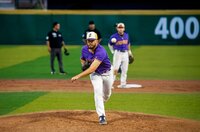 El mánager Ronny Paulino sólo utilizó tres lanzadores para enfrentar el primero de
dos duelos en Chihuahua.