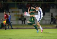 El conjunto ponzoñoso empezó perdiendo el encuentro, pero lograron reaccionar y dejar todo pendiente para el juego definitorio.