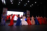 La acompañarán Alexandra Reyes y Korayma Díaz, ambas de Poanas, como princesa real y princesa, en los eventos conmemorativos del 462 aniversario de la fundación de la ciudad de Durango.