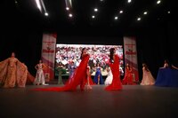La acompañarán Alexandra Reyes y Korayma Díaz, ambas de Poanas, como princesa real y princesa, en los eventos conmemorativos del 462 aniversario de la fundación de la ciudad de Durango.